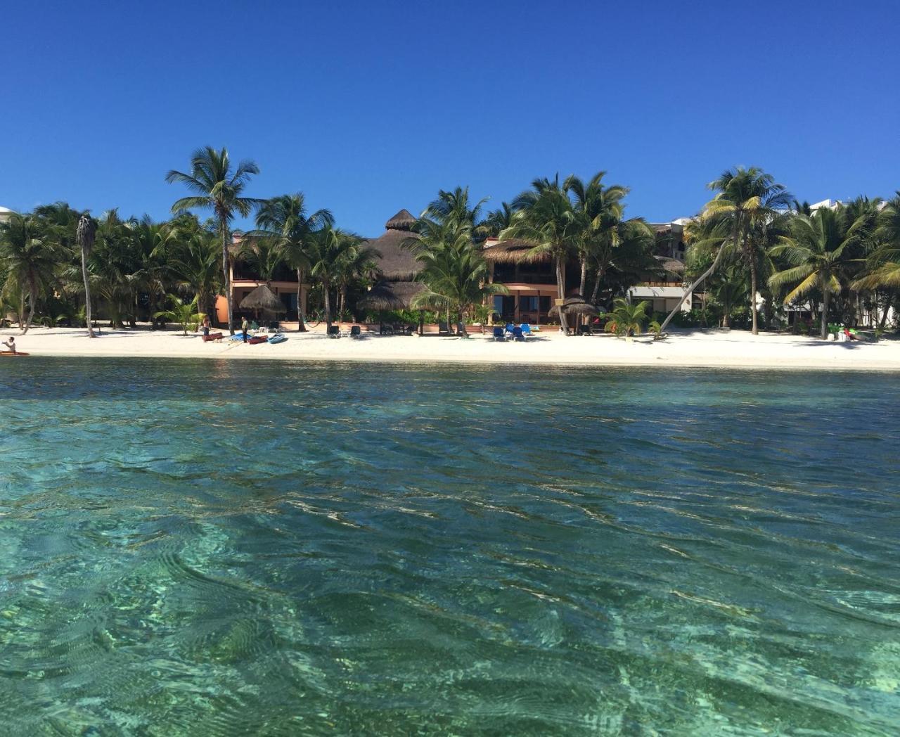 Bungalow Beach Front
