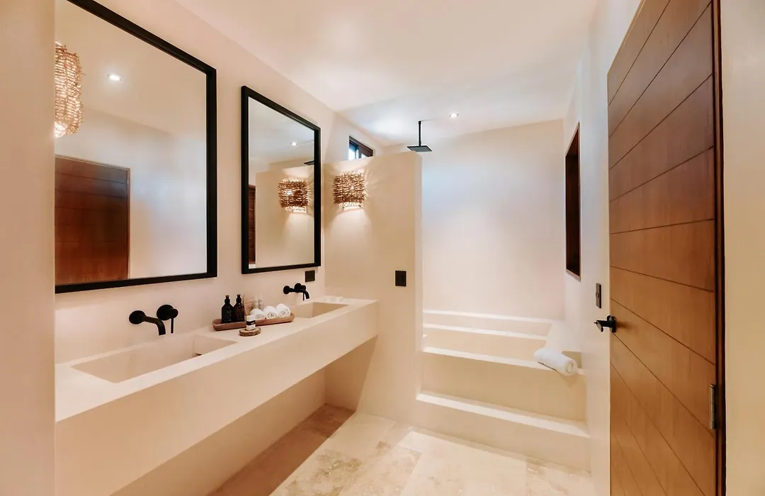 Majaro Villa-1