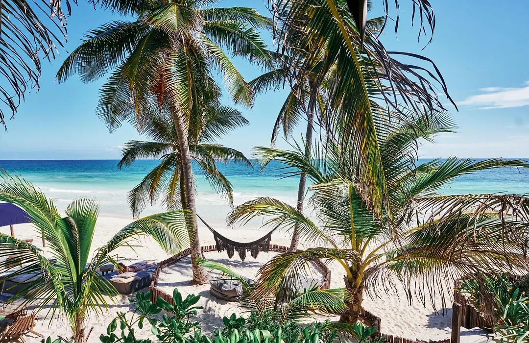 Libelula Tulum Beachfront Hotel-1
