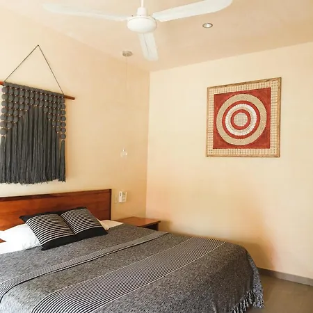 Hotel Uolis Nah-2