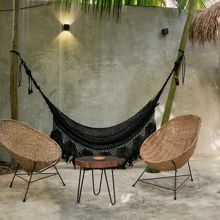 Amor Rooms-2